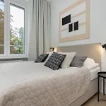 Lägenhet Center Swietokrzyska & Emilii Plater By Renters