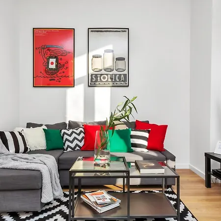 Center Swietokrzyska & Emilii Plater By Renters Varşova