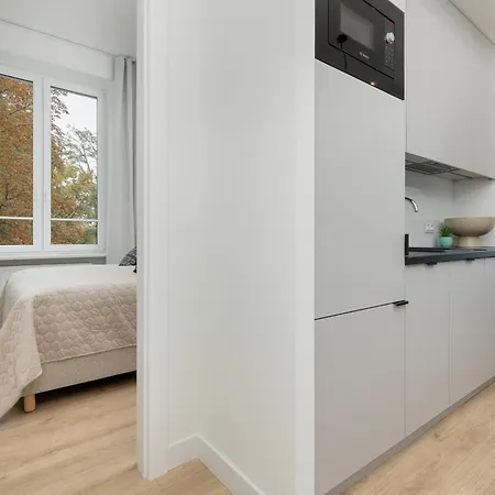 Center Swietokrzyska & Emilii Plater By Renters Apartment *