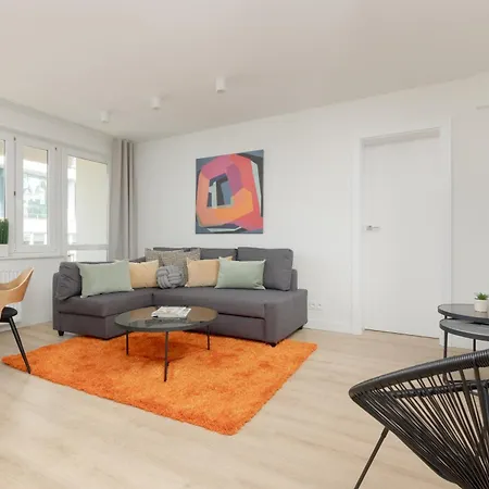 Center Swietokrzyska & Emilii Plater By Renters Daire