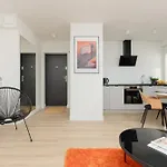 Διαμέρισμα Center Swietokrzyska & Emilii Plater By Renters