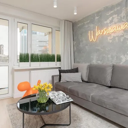 Center Swietokrzyska & Emilii Plater By Renters Apartment