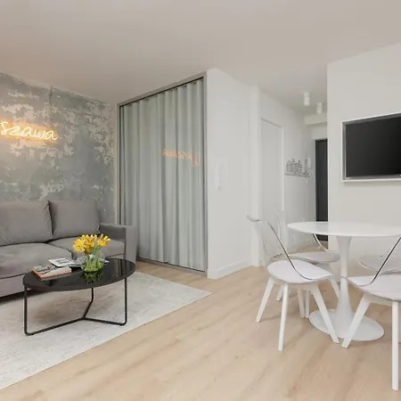 Center Swietokrzyska & Emilii Plater By Renters Apartment