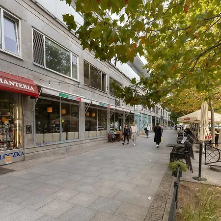 Center By Renters Warsaw