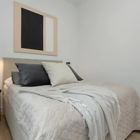 Appartamento Center Swietokrzyska & Emilii Plater By Renters *