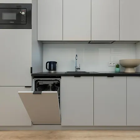 Center Swietokrzyska & Emilii Plater By Renters شقة وارسو