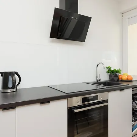 Center Swietokrzyska & Emilii Plater By Renters *