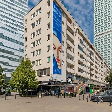 Apartment Center Swietokrzyska & Emilii Plater By Renters *