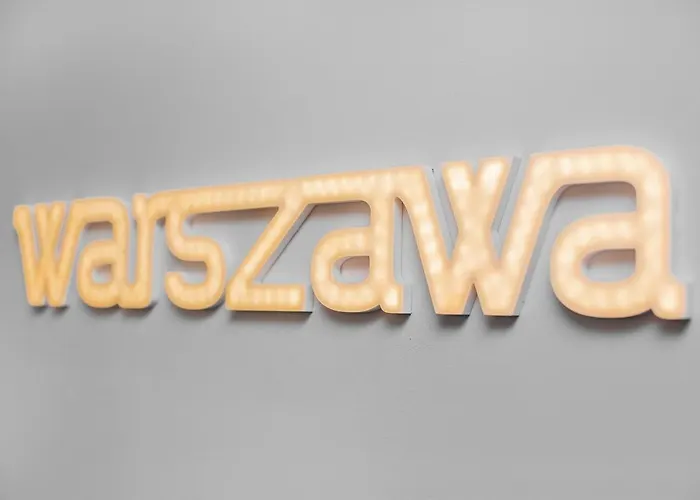 Center Swietokrzyska & Emilii Plater By Renters *