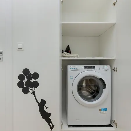 Apartament Center By Renters