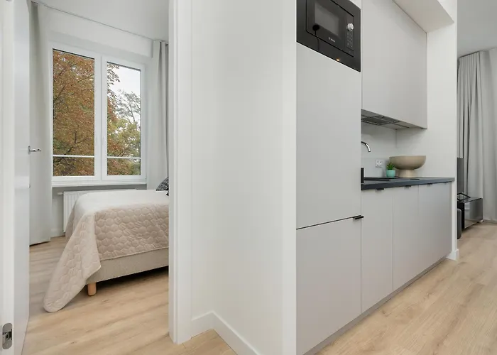 Center Swietokrzyska & Emilii Plater By Renters Apartment *