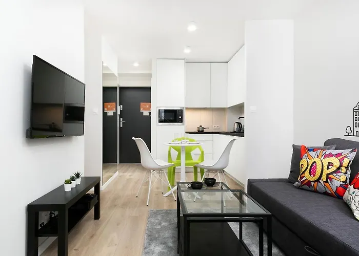 Apartment Center Swietokrzyska & Emilii Plater By Renters Warsaw